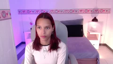 Snapshot of lyra_gh chatting on January 3, 8:01 pm LYRA online show from January 3, 8:01 pm