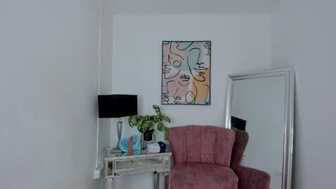 Leyla  online show from October 21, 12:39 pm