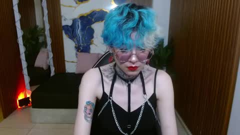 lyra_tay online show from April 11, 7:07 pm