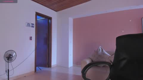 Snapshot of lyssa_muller chatting on February 15, 4:45 pm Lyssa Everyday From 0700 to 1630 Col Time online show from February 15, 4:45 pm