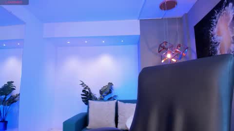 Snapshot of lyssa_muller chatting on October 25, 12:23 pm Lyssa Everyday From 0700 to 1630 Col Time online show from October 25, 12:23 pm