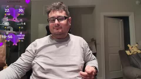 Snapshot of lyxx_2 chatting on December 18, 1:55 am lyxx_2 online show from December 18, 1:55 am