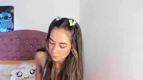 Lizzy smith  online show from December 15, 9:08 pm