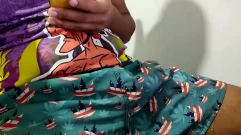 m0ren01995 online show from November 14, 10:25 am