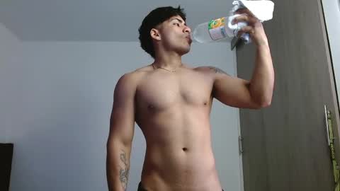 MICHAEL online show from April 8, 2:39 pm