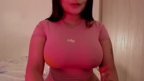 Snapshot of m1emilia chatting on May 31, 5:09 pm Emilia online show from May 31, 5:09 pm