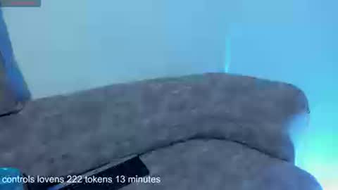 Snapshot of m1lk_choc chatting on September 15, 3:12 pm Mila online show from September 15, 3:12 pm