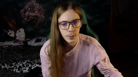 m1shq online show from March 5, 10:21 pm