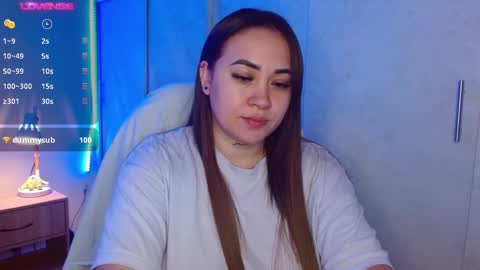 Snapshot of m33li chatting on December 17, 4:00 pm Meli online show from December 17, 4:00 pm