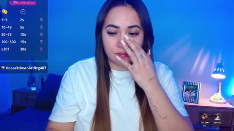 Snapshot of m33li chatting on December 20, 2:52 am Meli online show from December 20, 2:52 am