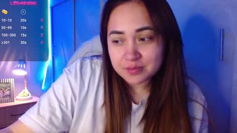 Snapshot of m33li chatting on January 24, 12:20 am Meli online show from January 24, 12:20 am