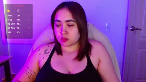 Snapshot of m33li chatting on September 29, 9:52 pm Meli online show from September 29, 9:52 pm