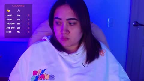 Snapshot of m33li chatting on October 9, 3:04 am Meli online show from October 9, 3:04 am