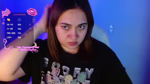 Snapshot of m33li chatting on December 5, 12:19 am Meli online show from December 5, 12:19 am