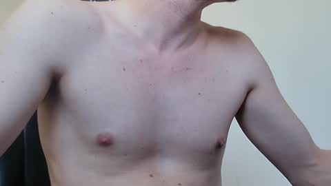 m3n1c online show from March 8, 8:18 am