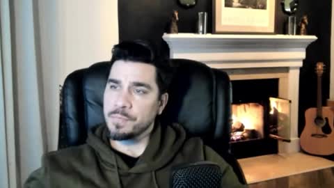 Snapshot of m4ck764561 chatting on February 18, 2:16 am m4ck online show from February 18, 2:16 am