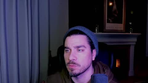 Snapshot of m4ck764561 chatting on February 22, 11:57 pm m4ck online show from February 22, 11:57 pm