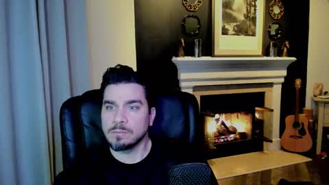 Snapshot of m4ck764561 chatting on February 24, 11:41 pm m4ck online show from February 24, 11:41 pm