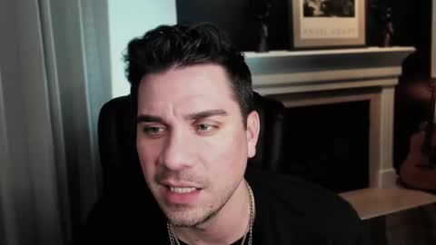 Snapshot of m4ck764561 chatting on November 8, 9:20 am m4ck online show from November 8, 9:20 am