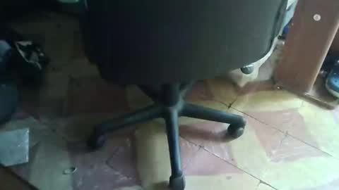 Snapshot of m4rlook chatting on December 2, 8:33 pm model independient online show from December 2, 8:33 pm