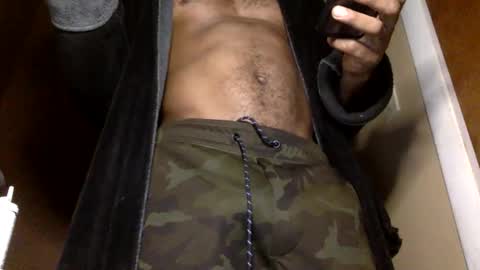 Snapshot of m4st3rmarcus chatting on December 6, 10:27 am Marcus Black online show from December 6, 10:27 am