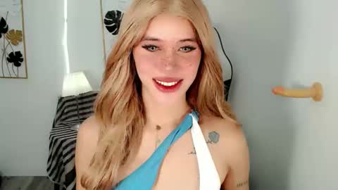 Snapshot of m788522 chatting on February 23, 11:13 pm MARIA online show from February 23, 11:13 pm