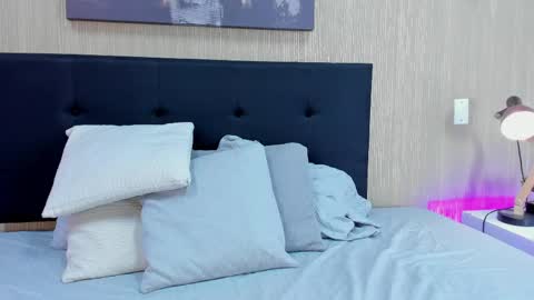 Maria  online show from April 14, 6:36 pm