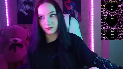 Snapshot of m_e_l_i_s_s_a_ chatting on December 4, 11:13 pm Melissa online show from December 4, 11:13 pm