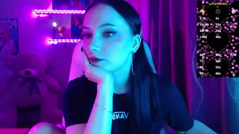 Snapshot of m_e_l_i_s_s_a_ chatting on June 23, 11:58 pm Melissa online show from June 23, 11:58 pm