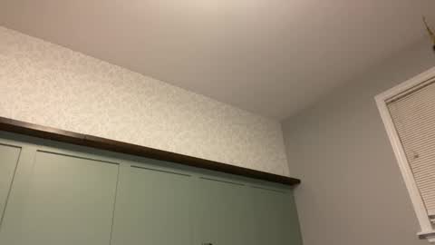 m_stephen online show from March 8, 4:16 am