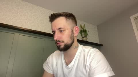 m_stephen online show from March 30, 3:07 am