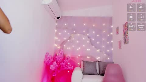 Mariangel  online show from March 24, 2:22 pm