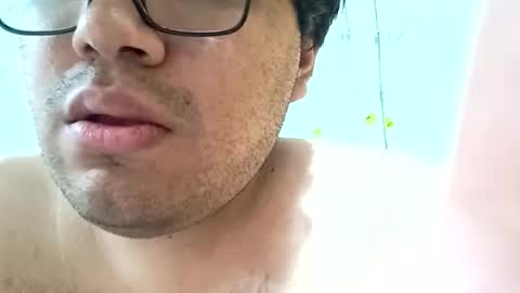 Snapshot of maarin_12 chatting on November 6, 6:31 pm maarin_12 online show from November 6, 6:31 pm