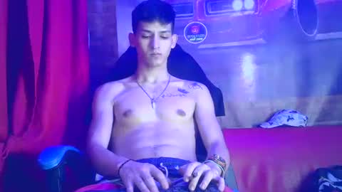 Snapshot of maaster420 chatting on December 15, 9:24 am itgram pezlo josue online show from December 15, 9:24 am