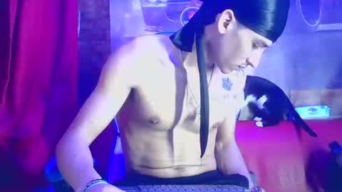 Snapshot of maaster420 chatting on December 21, 6:52 am itgram pezlo josue online show from December 21, 6:52 am