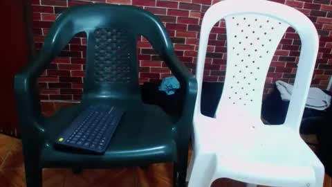 Snapshot of maaster420 chatting on January 9, 12:03 am itgram pezlo josue online show from January 9, 12:03 am