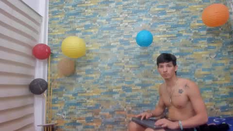 Snapshot of maaster420 chatting on January 11, 4:03 pm itgram pezlo josue online show from January 11, 4:03 pm