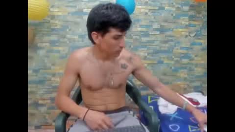 Snapshot of maaster420 chatting on January 12, 2:19 pm itgram pezlo josue online show from January 12, 2:19 pm