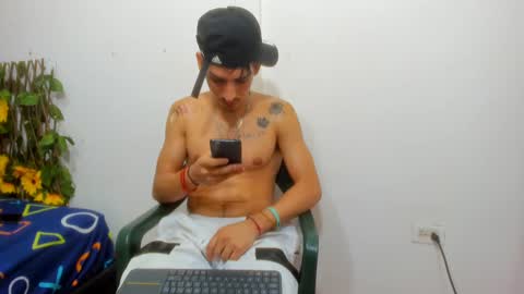 Snapshot of maaster420 chatting on January 23, 4:15 pm itgram pezlo josue online show from January 23, 4:15 pm
