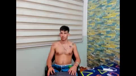 Snapshot of maaster420 chatting on January 31, 5:53 pm itgram pezlo josue online show from January 31, 5:53 pm