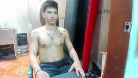 Snapshot of maaster420 chatting on February 8, 2:38 pm itgram pezlo josue online show from February 8, 2:38 pm