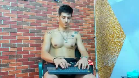 Snapshot of maaster420 chatting on February 26, 5:28 pm itgram pezlo josue online show from February 26, 5:28 pm