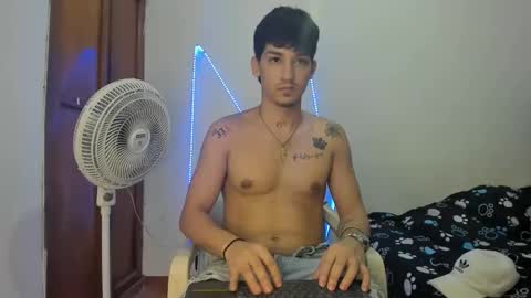 Snapshot of maaster420 chatting on September 24, 12:36 am itgram pezlo josue online show from September 24, 12:36 am