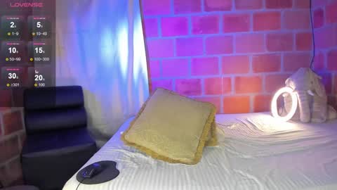   online show from December 2, 11:23 am