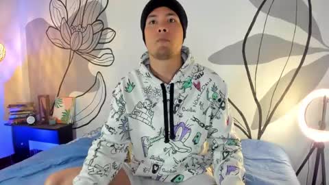   online show from September 10, 11:32 am