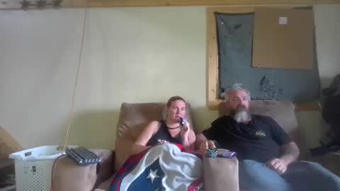 Snapshot of macabrediamomd chatting on February 2, 5:55 pm macabrediamomd online show from February 2, 5:55 pm