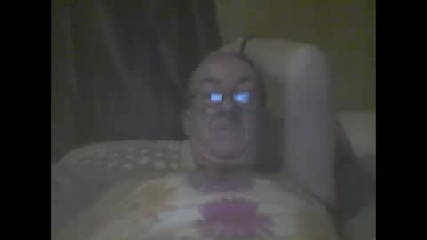 macbewdekan25 online show from December 8, 10:52 am