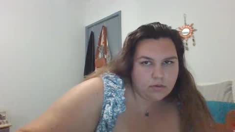 Snapshot of macca_105 chatting on November 8, 2:01 am macca_105 online show from November 8, 2:01 am