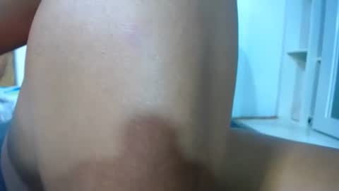 Snapshot of macgine chatting on January 24, 3:13 pm Laura online show from January 24, 3:13 pm