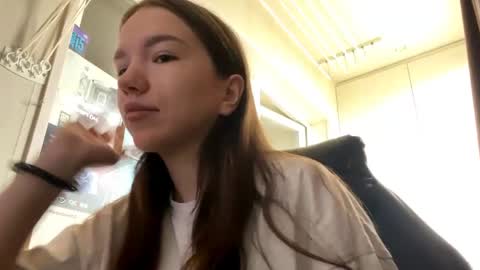 Mila online show from May 11, 5:02 am